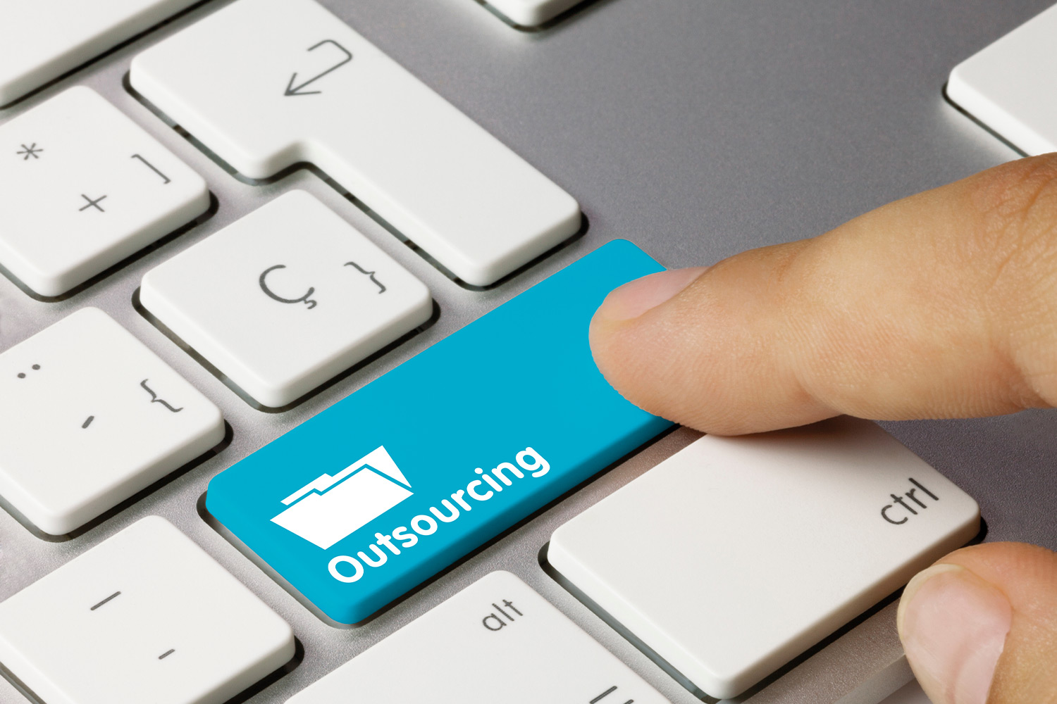 How to Improve Customer Experience Through Outsourcing